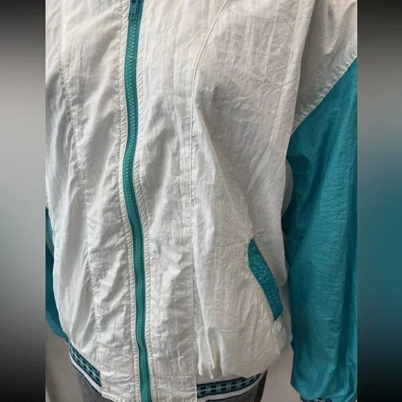 London Town/London fog 1980s ladies parachute jacket‎ windbreaker size medium - Picture 2 of 15